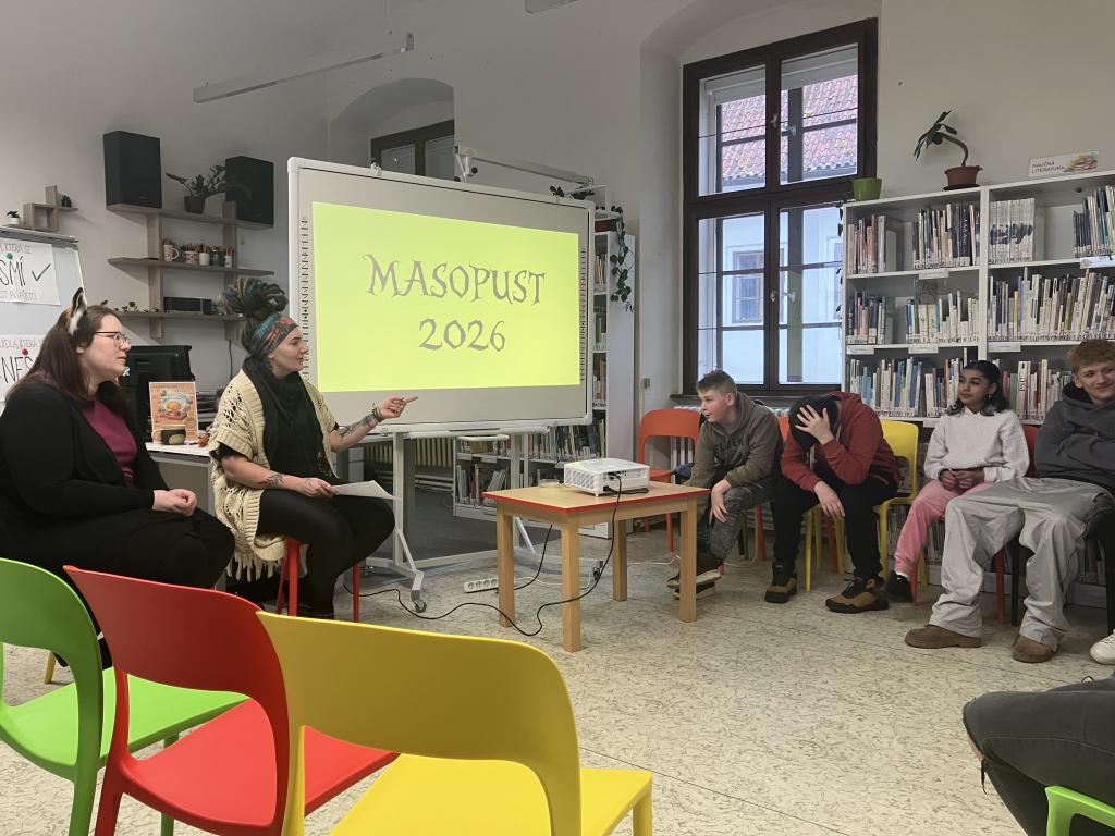 Masopustní tvoření v knihovně